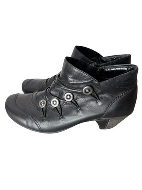 REMONTE Black Annemarie Ankle Booties Leather Buttons Zipper Victorian Size 39